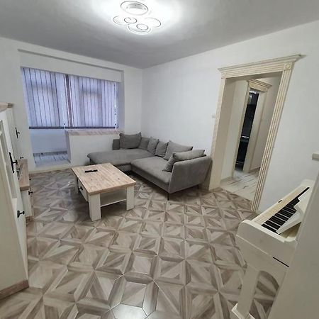 Iasi City - Central Apartment Exterior foto